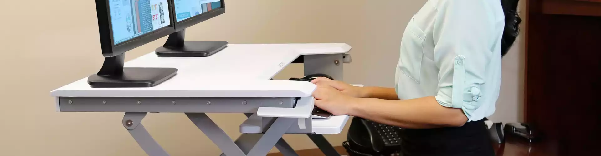 Learn Best Practices for Sit-to-Stand Desks and Solutions  - Online Class by Vanessa Friedman