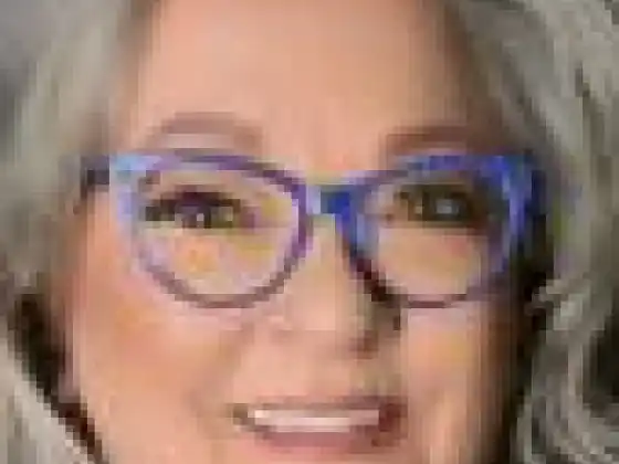Lisa M -  Instructor 