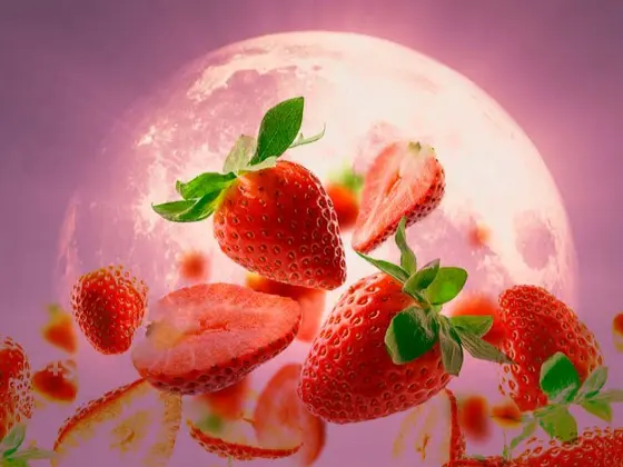 Meditation über den Vollmond mit Erdbeeren